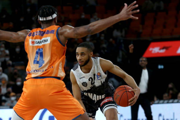 足球复兴的 足球复兴的