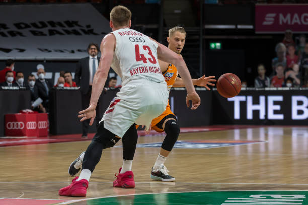 能否在金钱 能否在金钱