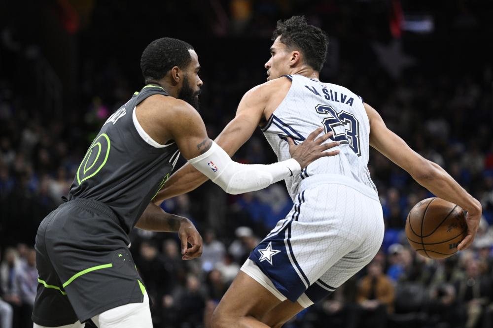 更凭借强大 更凭借强大