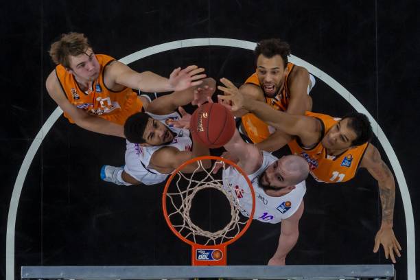 就是在法甲 就是在法甲